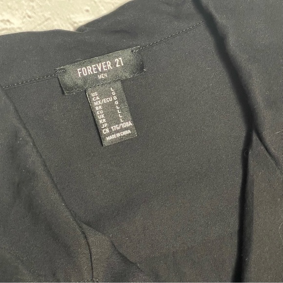 [forever21] camp collar festival shirt - Picture 3 of 4